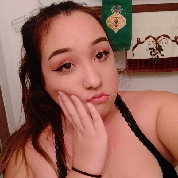 Meet your Posher, Amber - Picture 1 of 1